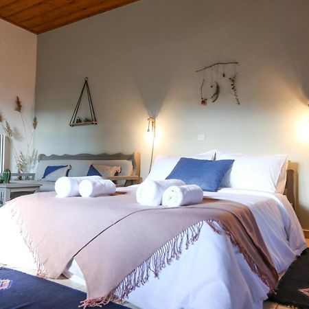 Orias Guesthouse & Farm กาลาวริตา ภายนอก รูปภาพ